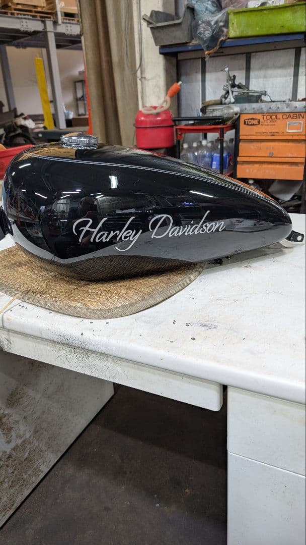 スポーツスター 2007〜2011年式 17L 純正タンク おまけ付き