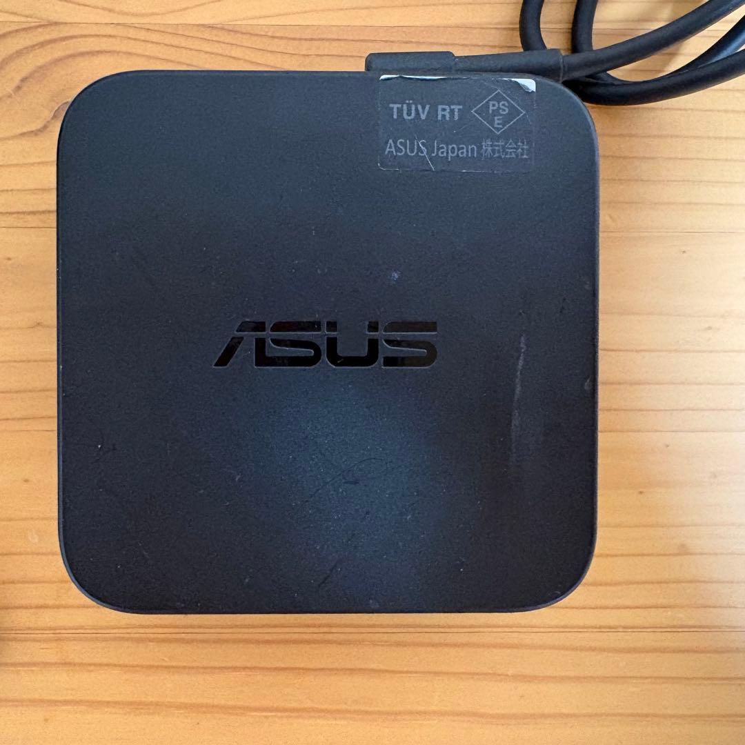 ASUS Chromebox 3 i7-8550U 第8世代 DDR4 4GB