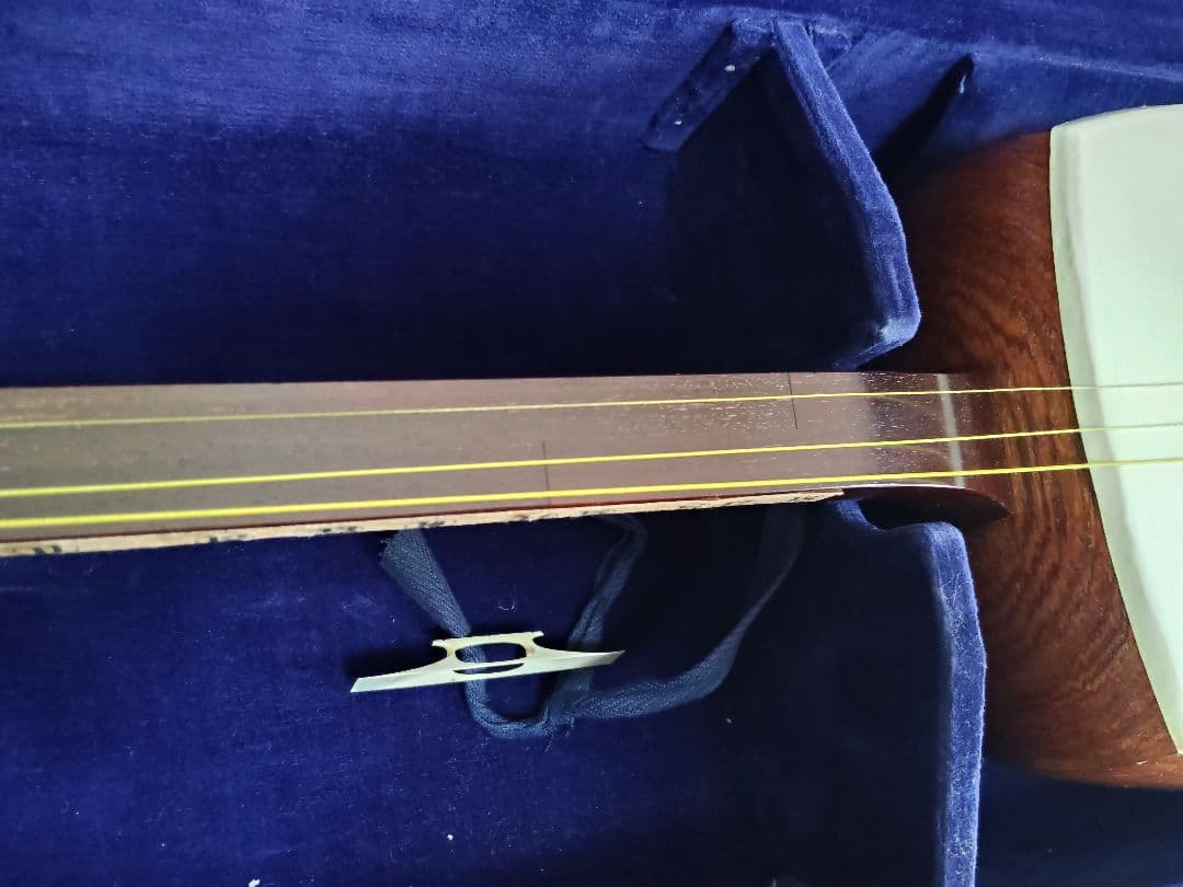 三味線　細棹　ハードケース付き　年代物　ヴィンテージ　昭和