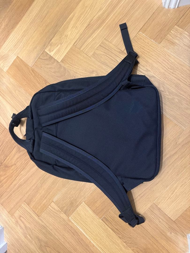 ブリーフィング　バックパック