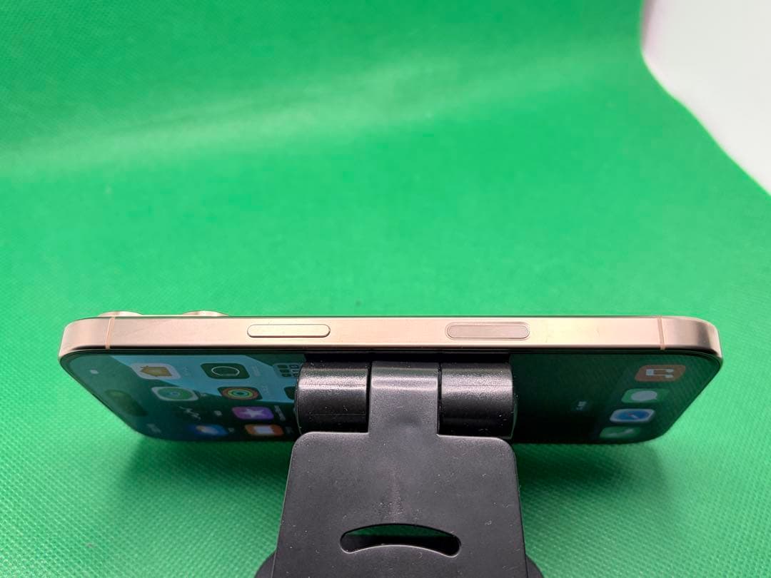 1669 IPHONE 16 PRO 256GB SIM フリー