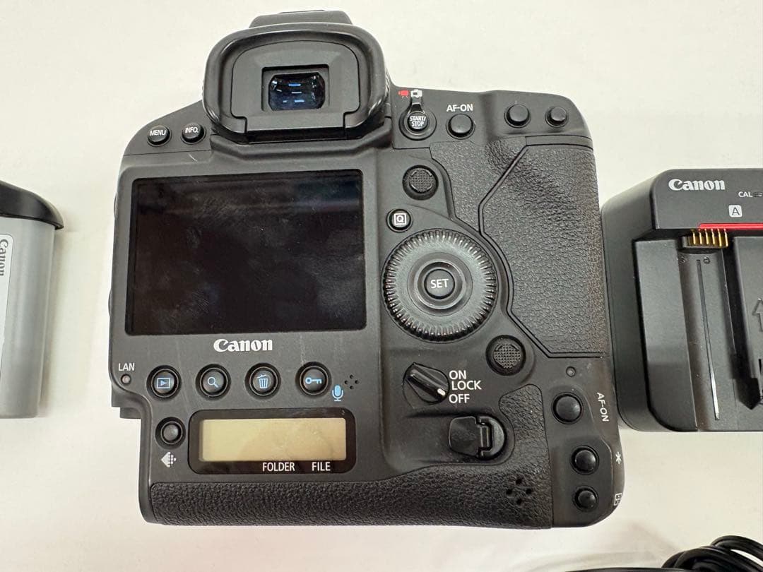 Canon EOS-1D X Mark II＋純正バッテリー2本