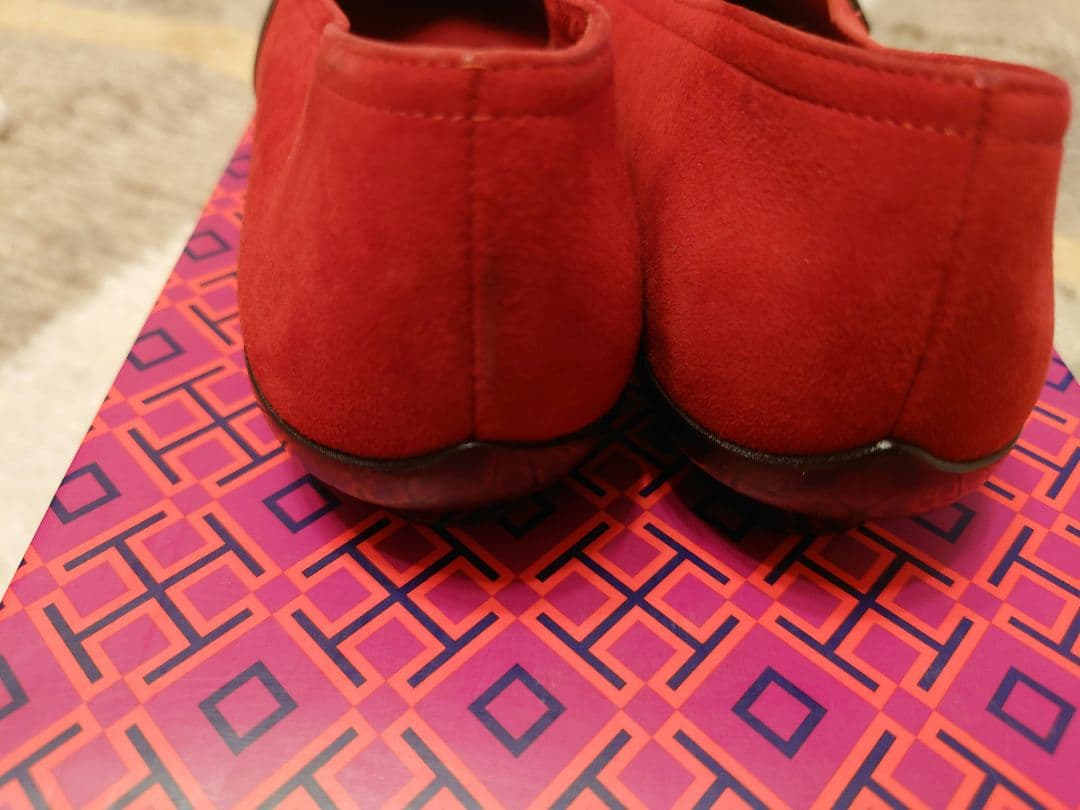 フェラガモ　オードリー