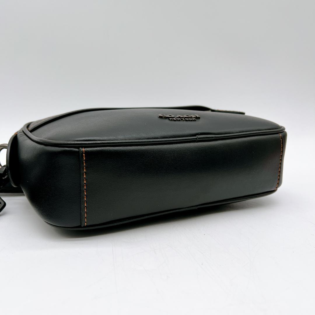 極美品 COACH グラハム クロスボディ ショルダーバッグ レザー f503