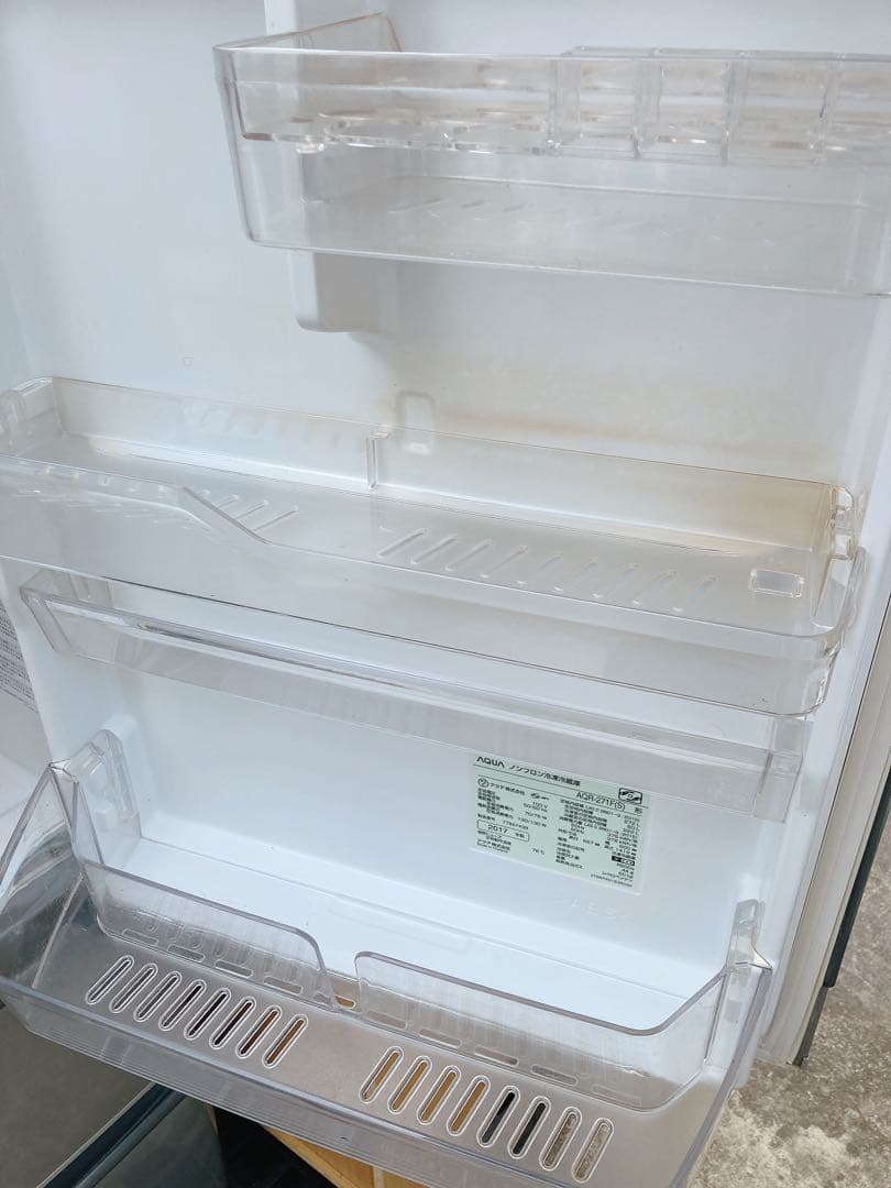 アクア　AQUA ノンフロン冷凍冷蔵庫　AQR-271F 2017年製