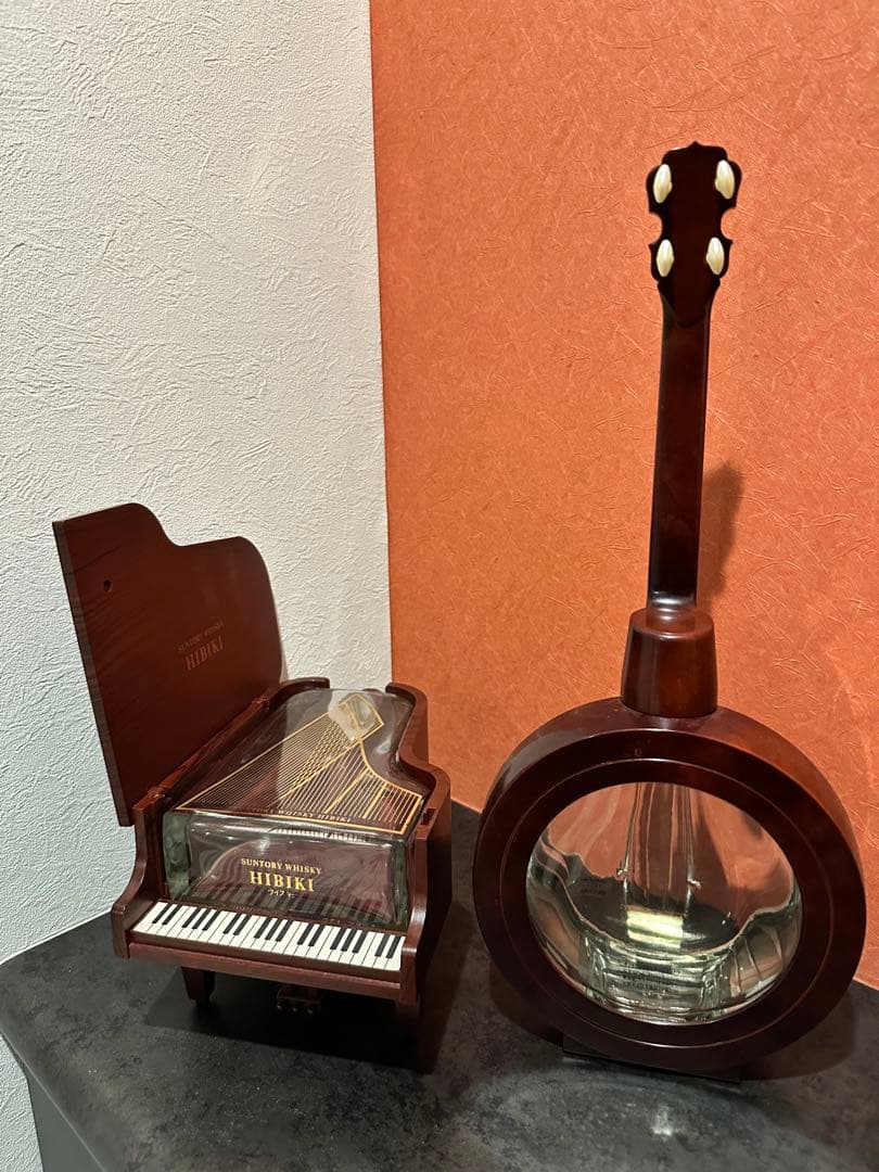 SUNTORY 楽器ボトル 空瓶（デキャンタ）2点セット ピアノ＆バンジョー