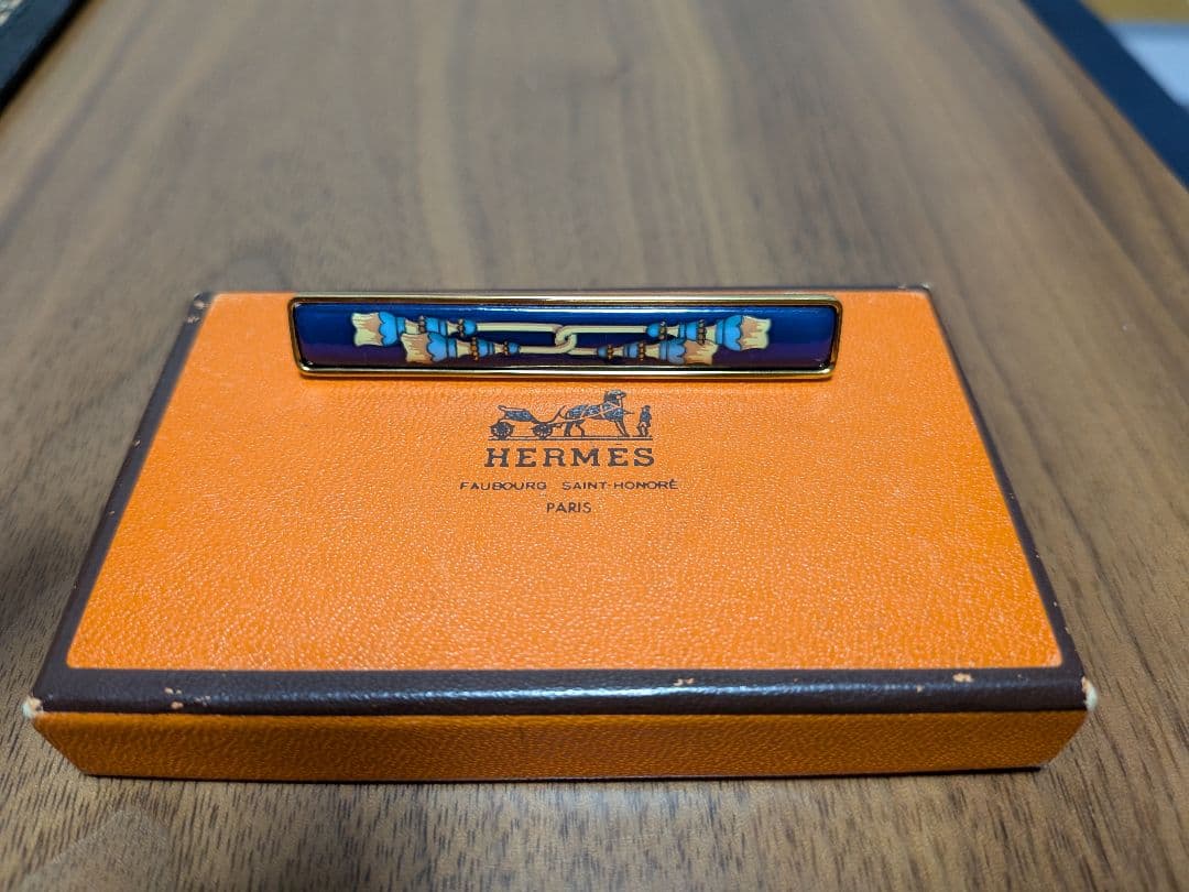 HERMES 七宝焼ネクタイピン