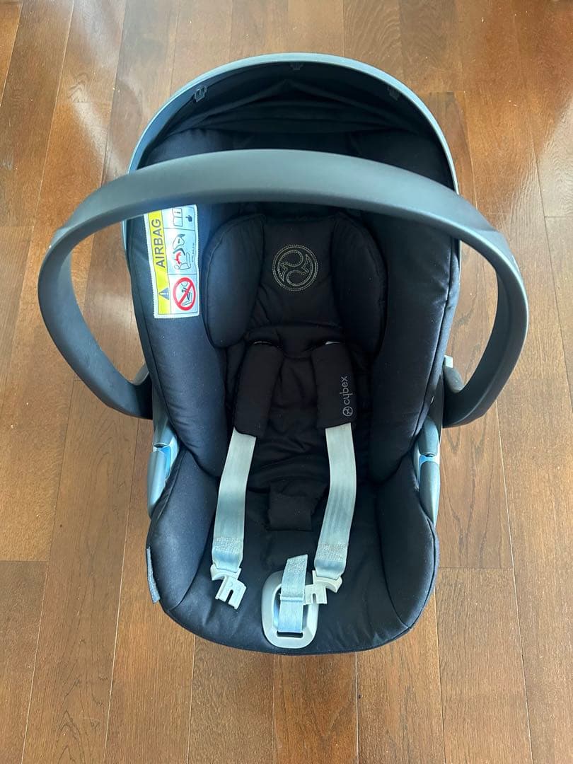 Cybex CloudZ i-Size チャイルドシート ブラック