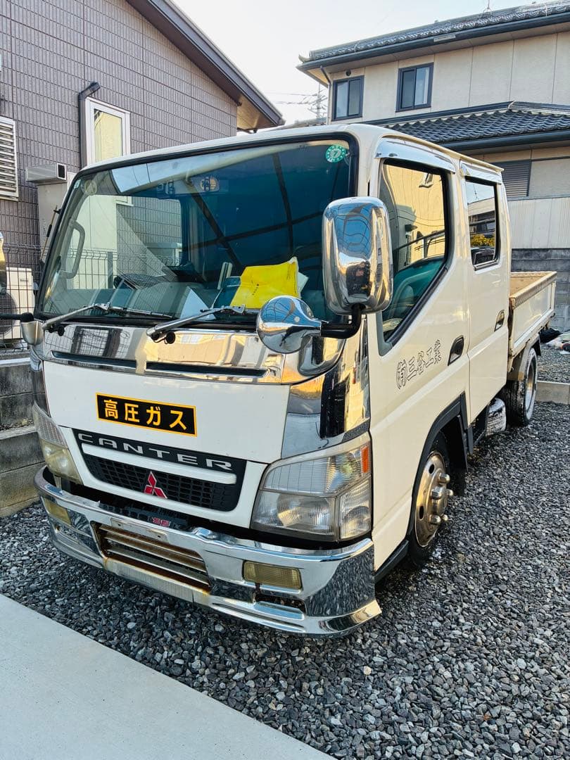 三菱ふそうキャンター トラック