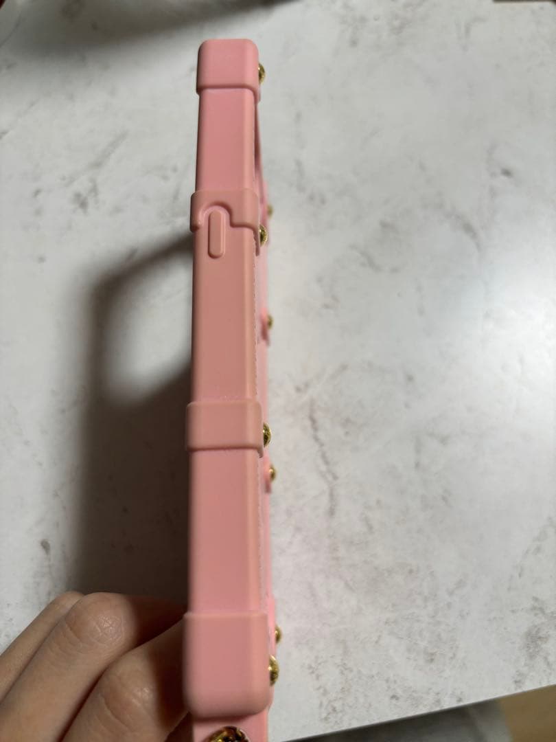 Louis Vuitton ピンク ケース チェーン付き　14pro