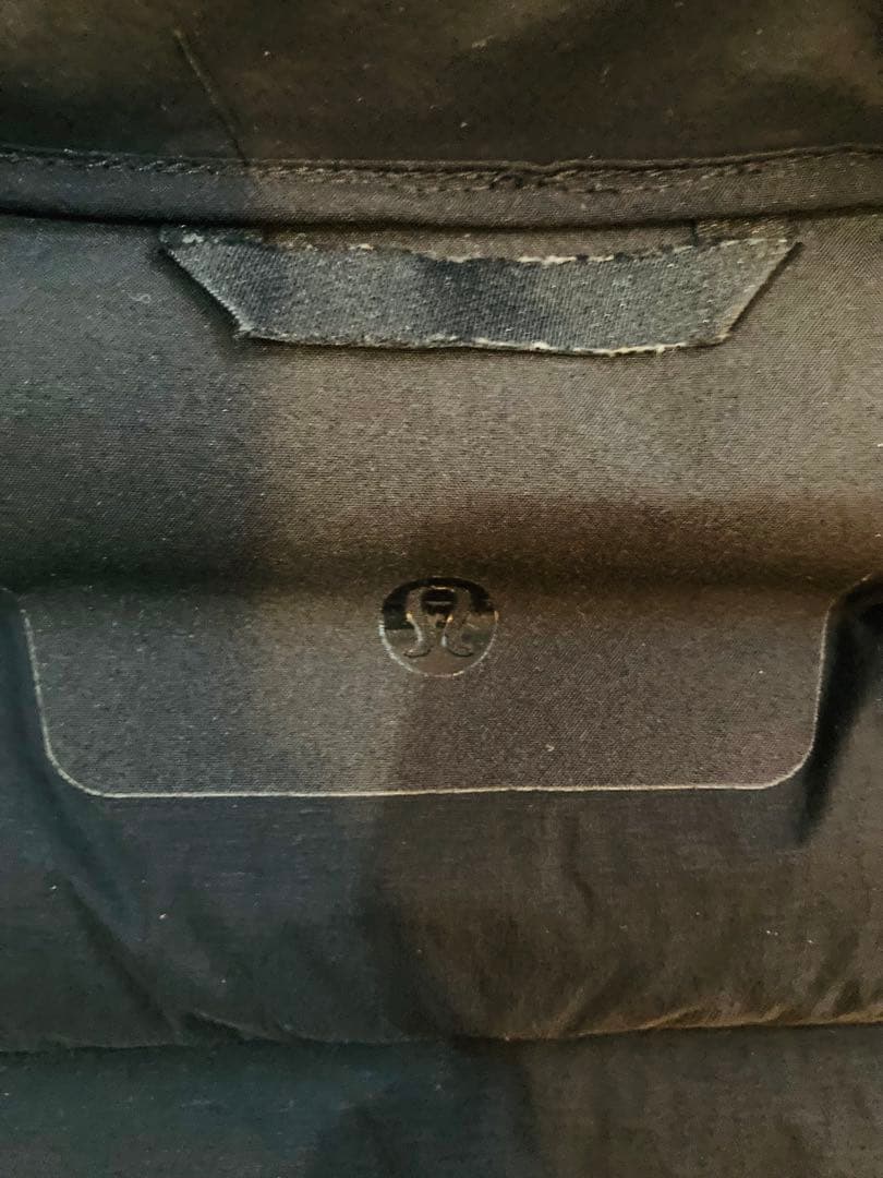 lululemon ルルレモン　ダウンベスト キルティング　メンズ