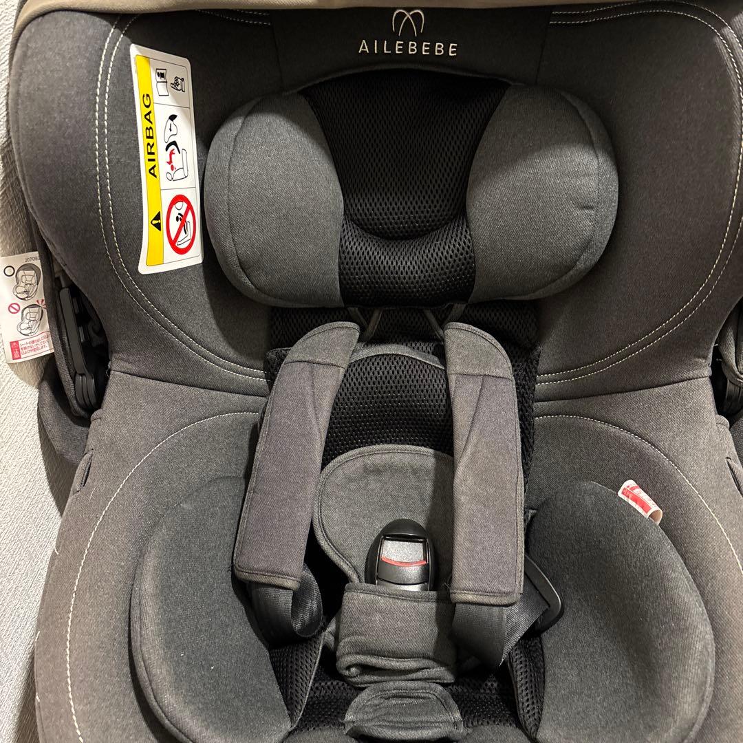エールべべ　クルット4s プレミアムⅡ ナチュラルダークグレー　チャイルドシート
