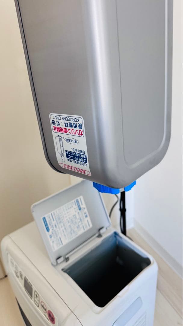 石油ファンヒーター FWY-32R3 ホワイト