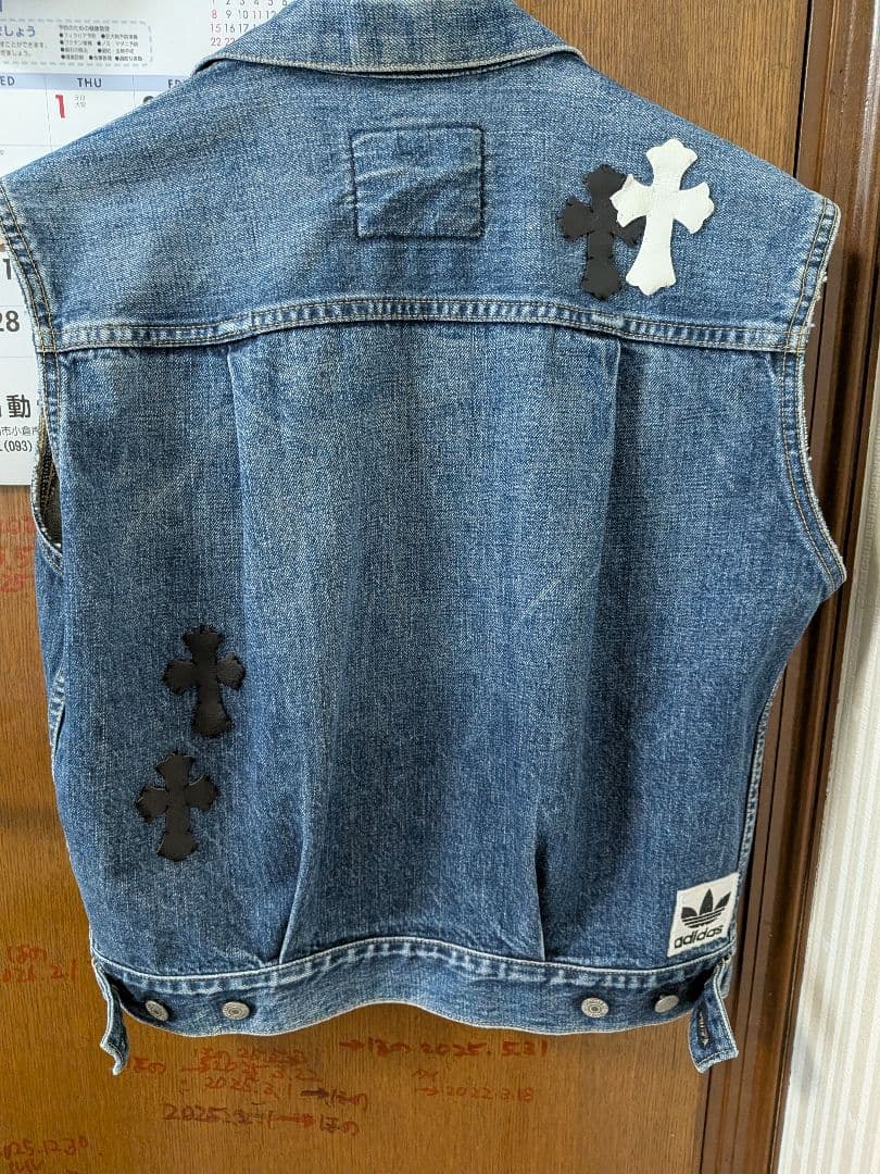 LEVI'S リーバイス サイズ38 デニムベスト クロスパッチカスタム
