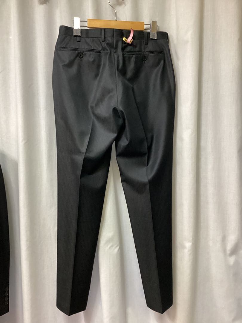 最終値下げ　クリーニング済み　バーバリーブラックレーベル　3ピース　スーツ　①