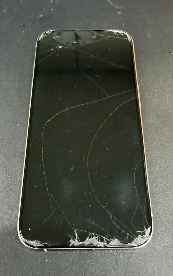 iPhone15 pro 256GB ホワイト （SIMフリー）