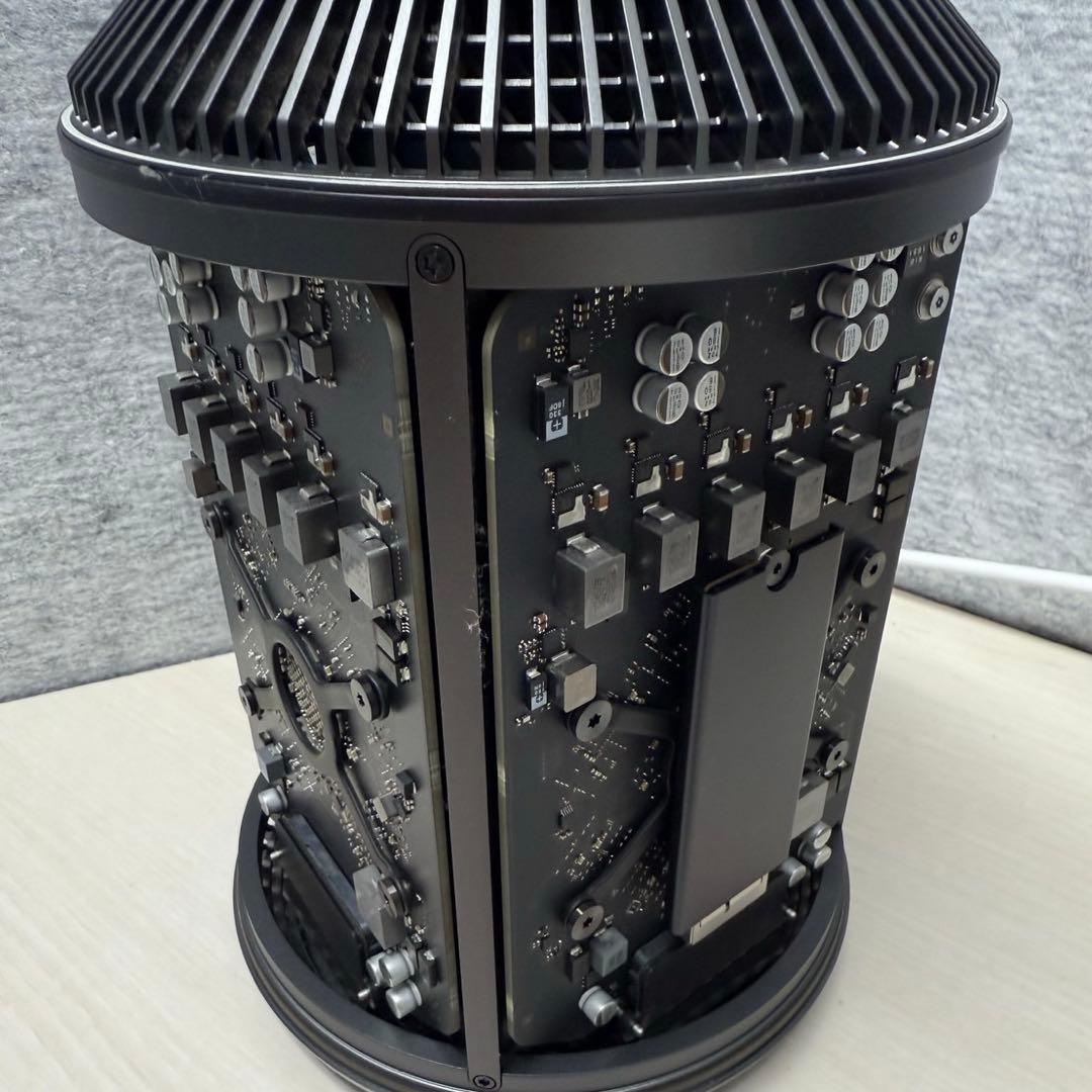 Mac Pro/Monterey/D500×2計6GB/6コア/32GB/1TB