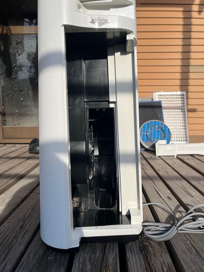 SHARP加湿空気清浄機プラズマクラスター2020年製KC-L50-W