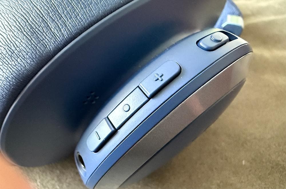 JBL LIVE 770NC ワイヤレスヘッドホン ブルー