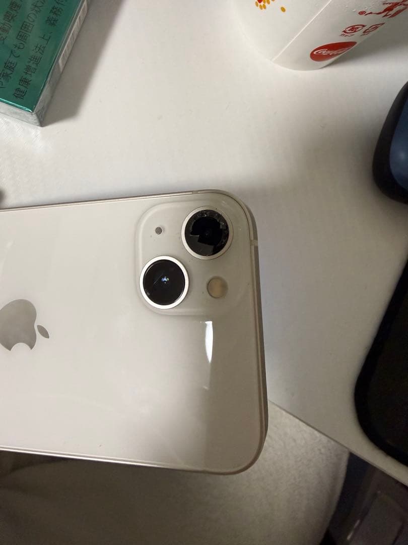 iPhone13 本体 スターライト 恐らく128G