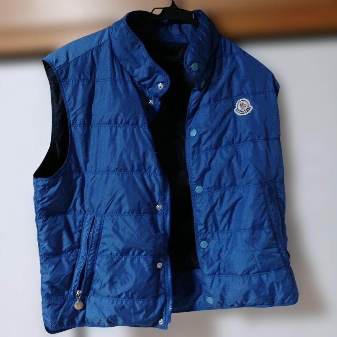MONCLER 青 ダウンベストS(サイズ2)
