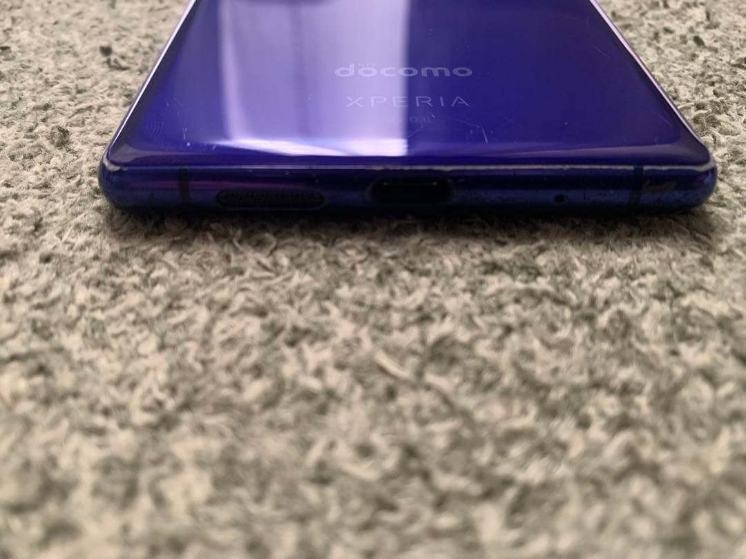 Sony Xperia 1 docomo 紫
