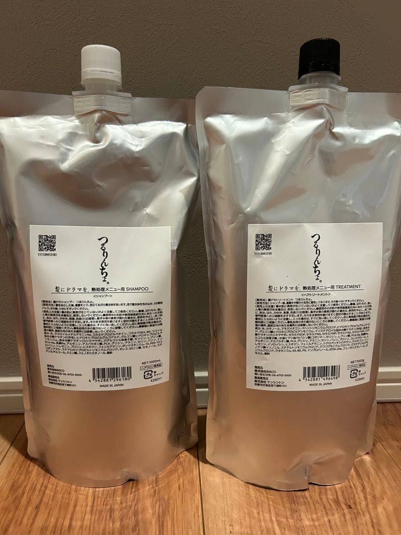 「早い者勝ち」つるりんちょ　シャンプー&トリートメント1000ml