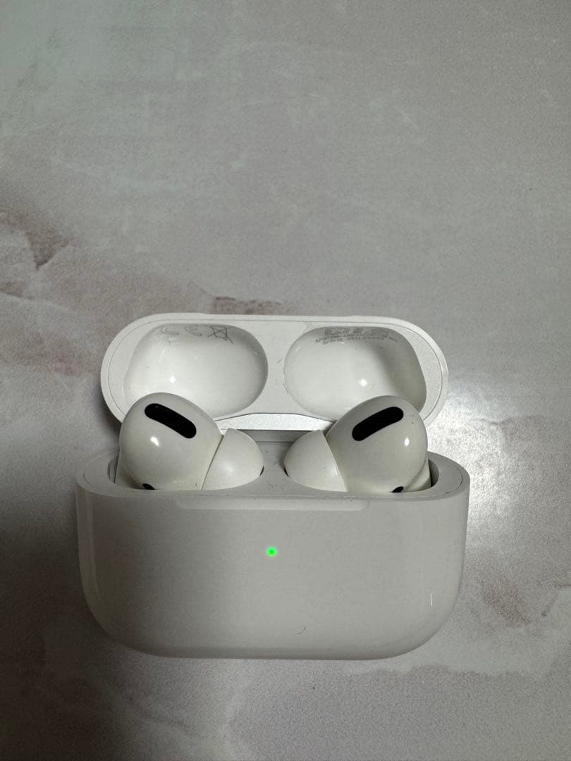 【美品】AirPods pro 第一世代
