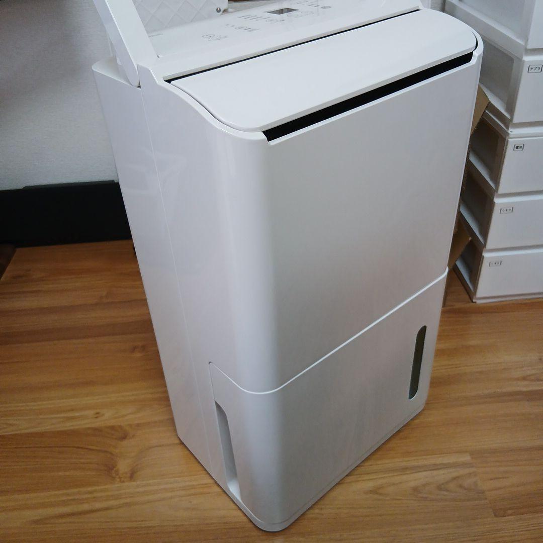 ツインバード　衣類除湿乾燥機　js-e955w　ホワイト