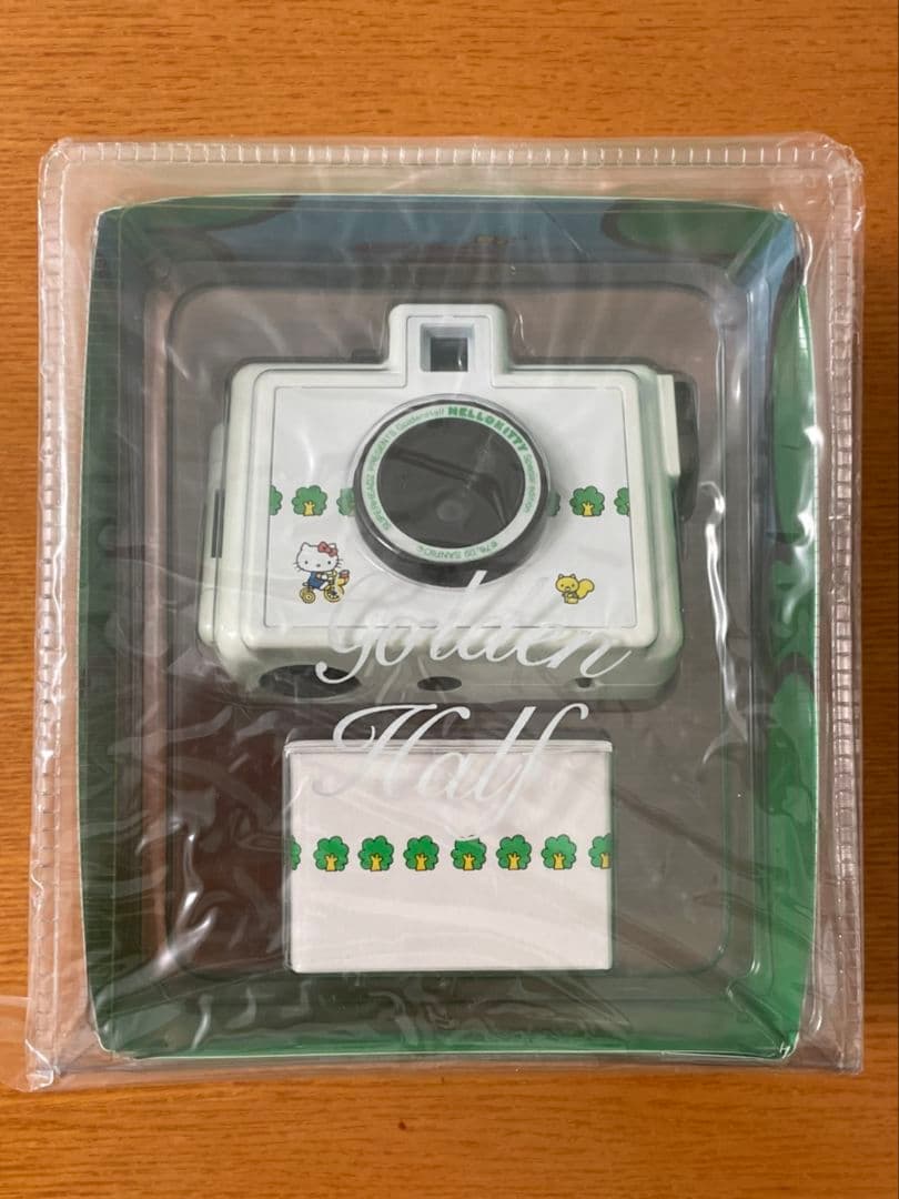 激レア 人気 ハローキティ ゴールデンハーフ golden half トイカメラ