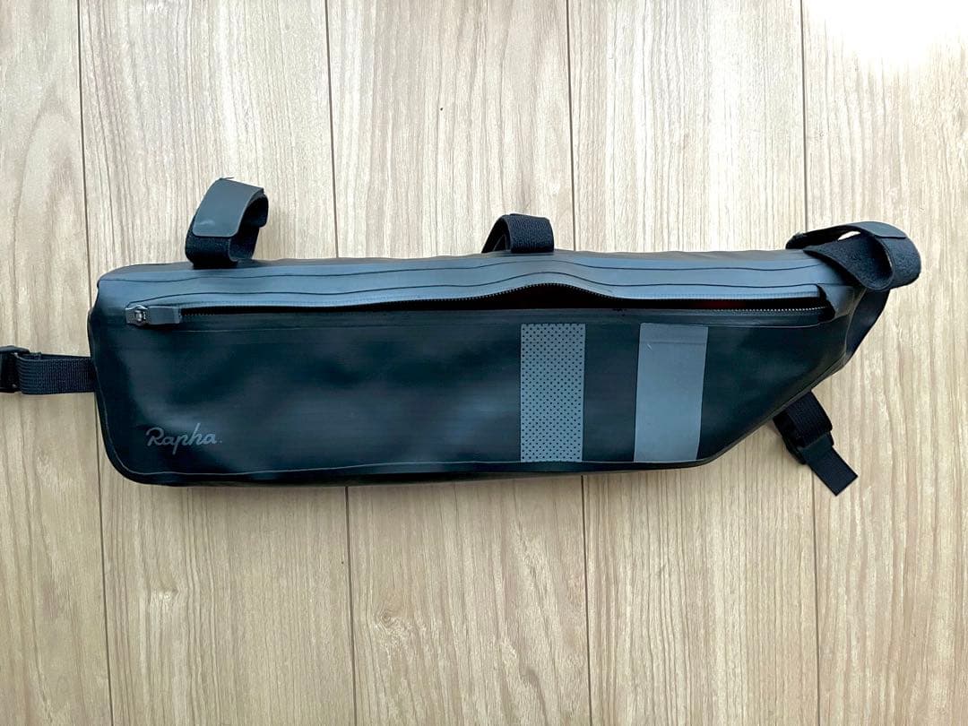 アクセサリー rapha WATERPROOF FRAME PACK - MEDIUM