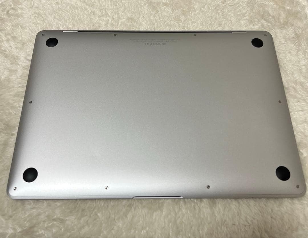 MacBook Air lntel Core i5 8GB 128GB シルバー