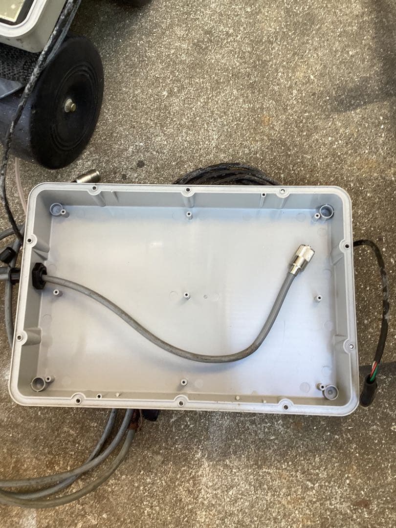 ICOMアンテナチューナーAH-3 中古