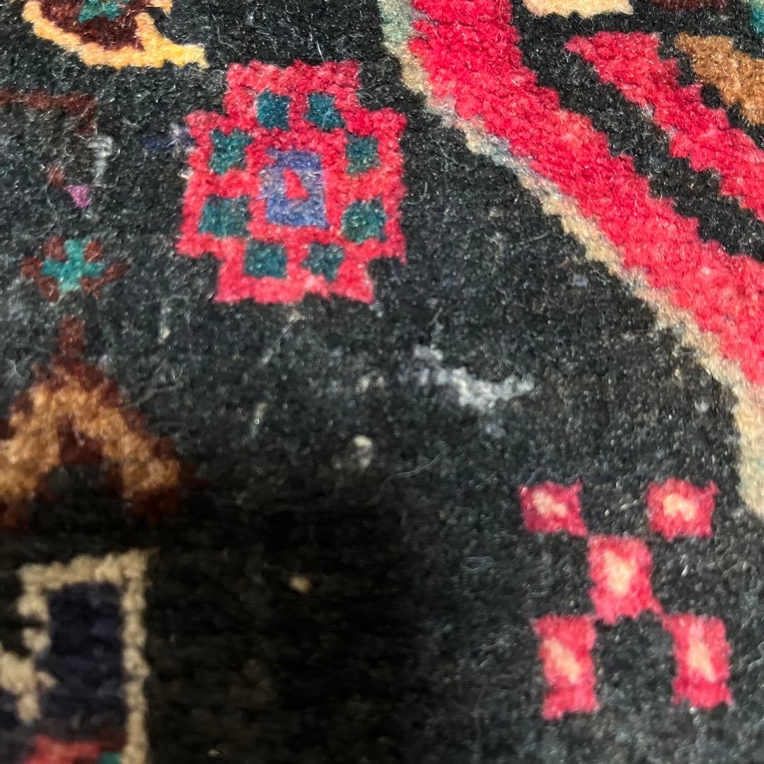 ヴィンテージラグ　アフガニスタンバルーチ族　トライバルラグ　139cm×62cm