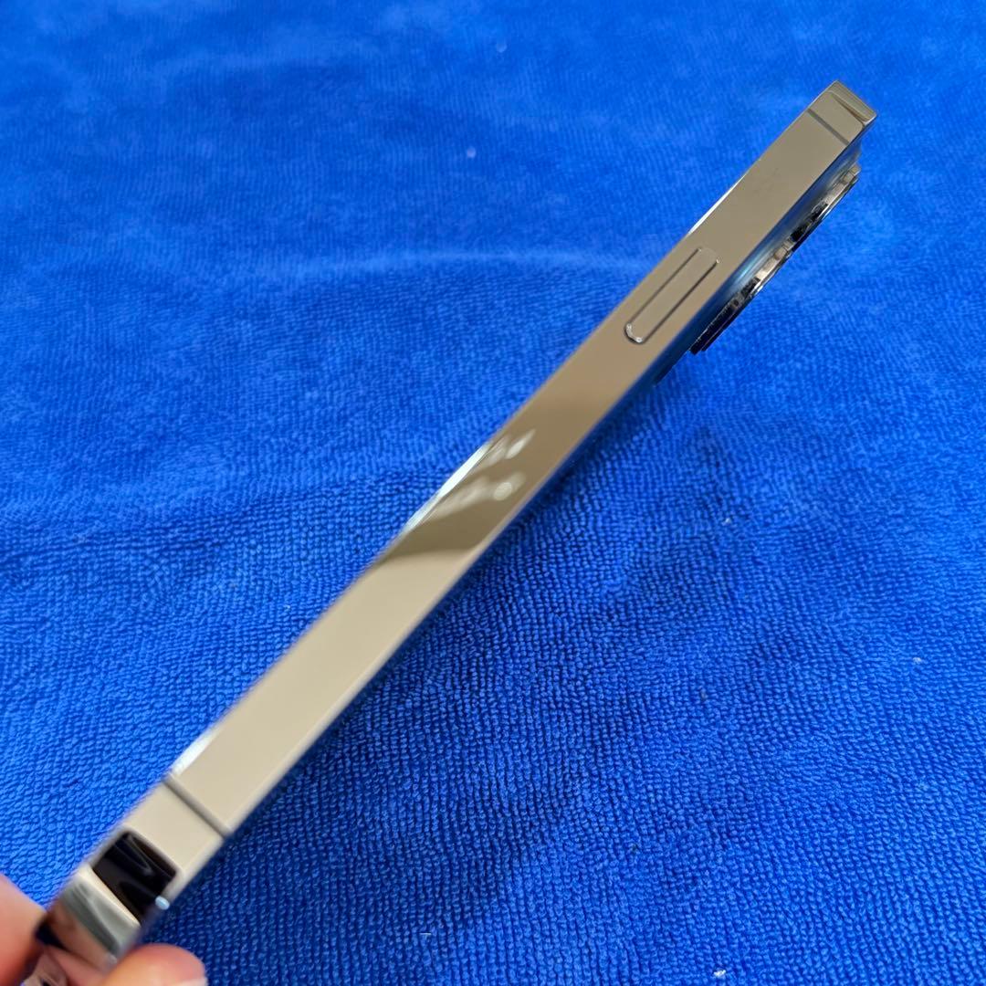 新春セール　Apple iPhone13Pro グラファイト 本体