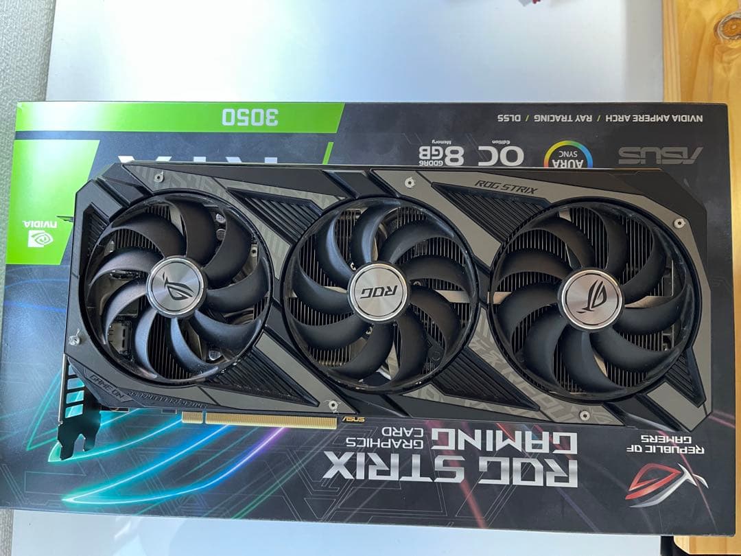 グラフィックボード・グラボ・ビデオカード ASUS ROG Strix GeForce RTX 3050
