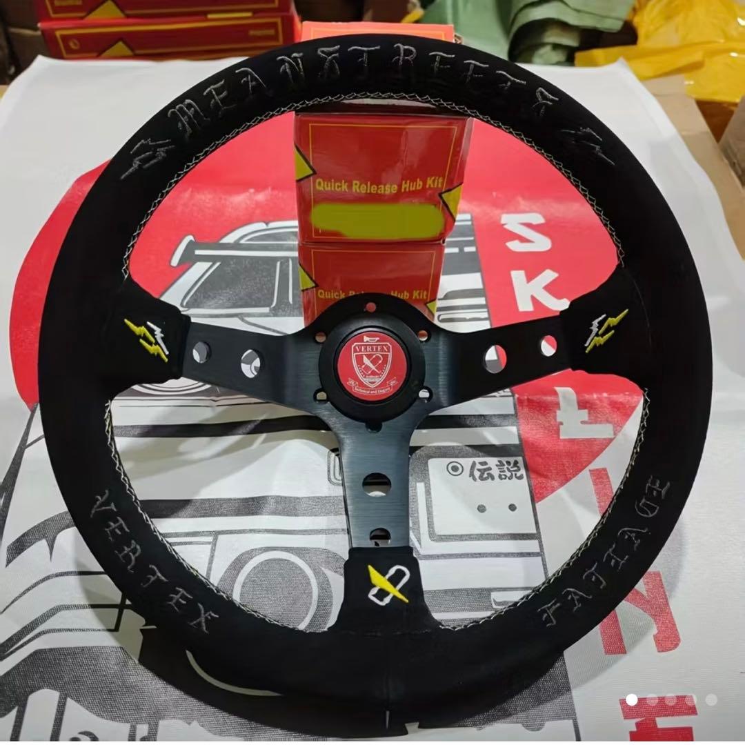 ステアリング　ハンドル　330mm 新品未使用