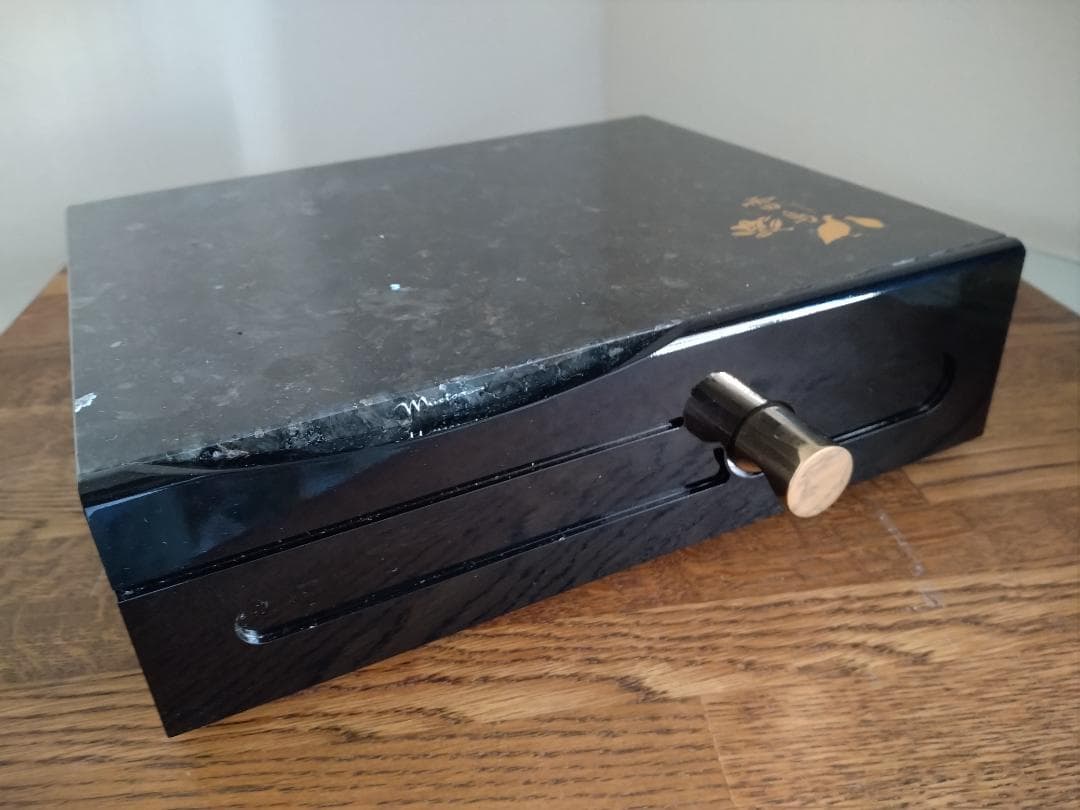 Musica 日本製パワーアンプ \