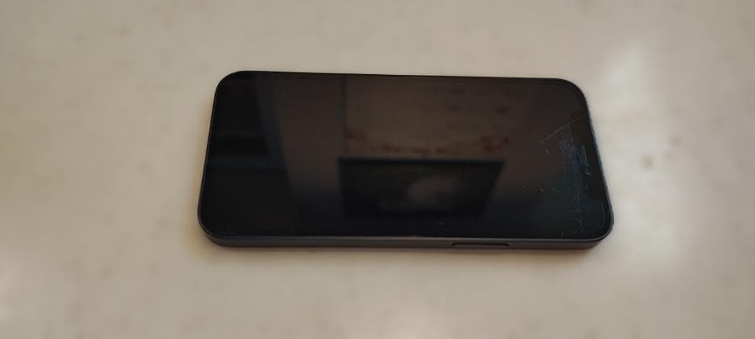 Apple iPhone 12 mini 128GB ブラック 中古　電池83％