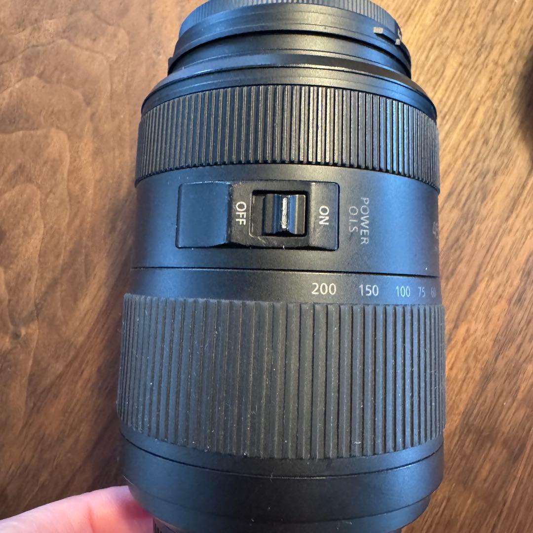 LUMIX G VARIO 45-200mm F4.0-5.6 ズームレンズ