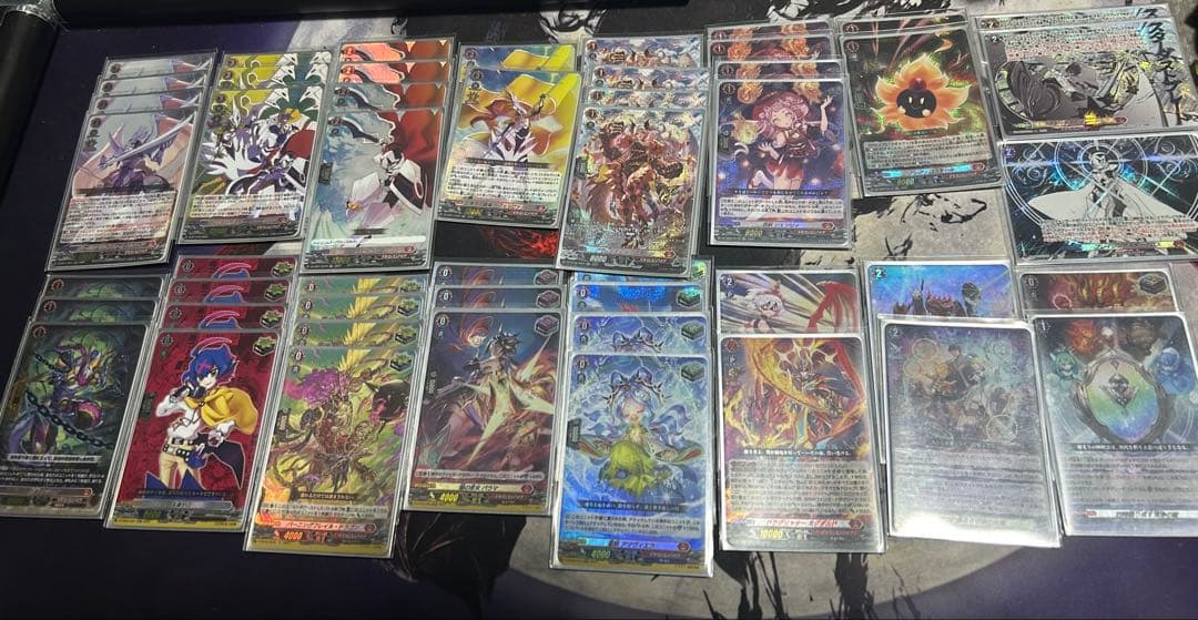 ヴァージルア　デッキ売り　二重スリーブ付き