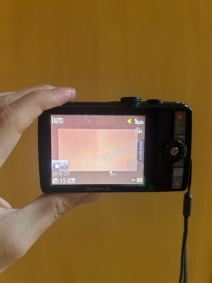 OLYMPUS コンパクトデジタルカメラ SH-21