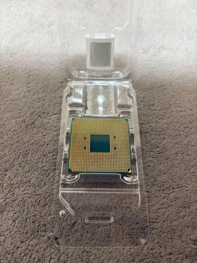 AMD Ryzen 7 3700X (動作確認済み)