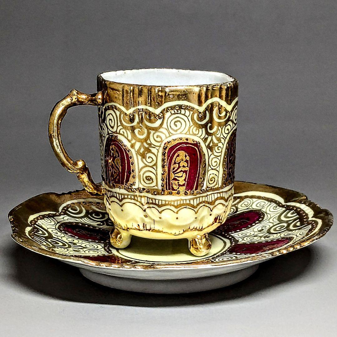 オールドノリタケ アールヌーボー様式 メイプルリーフ印 金盛上デミタスカップ