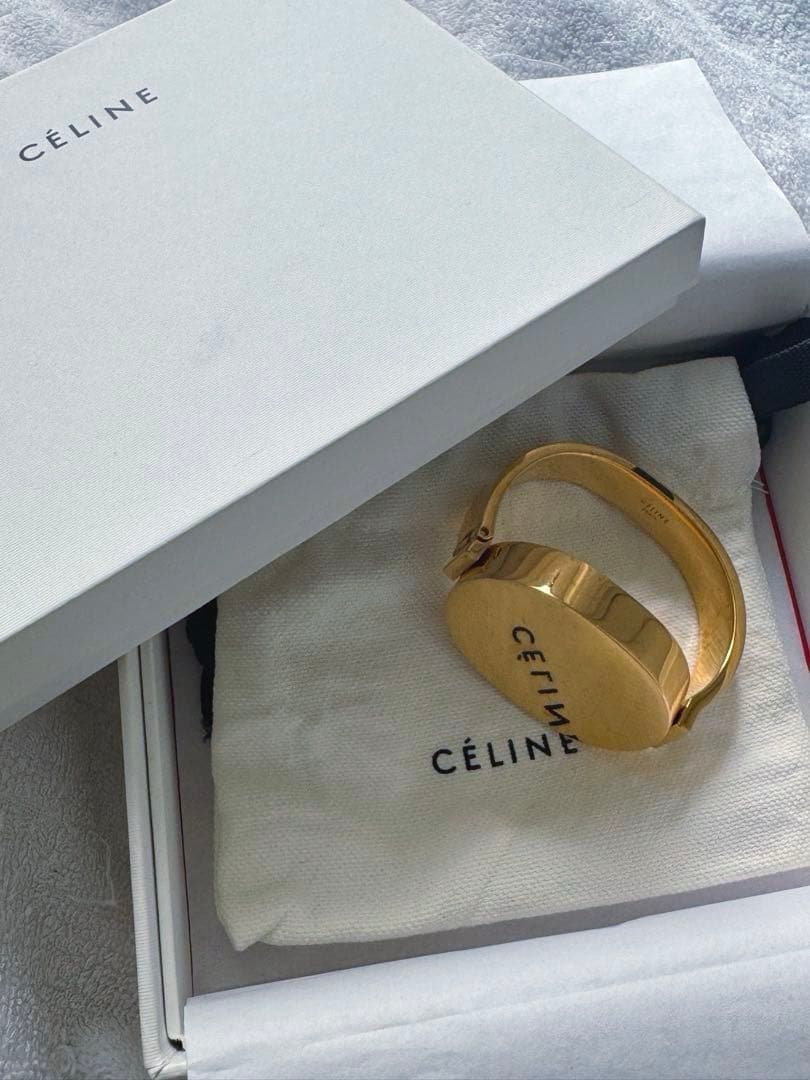 celine セリーヌ フィービー期　ゴールドバングル