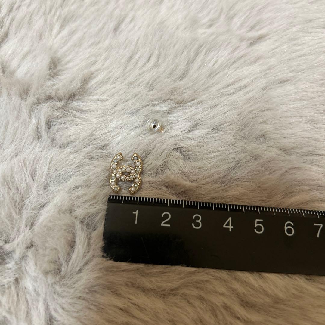 【Myday公式アカウント01 】CHANEL ロゴ　ストーン ピアス(片耳用)