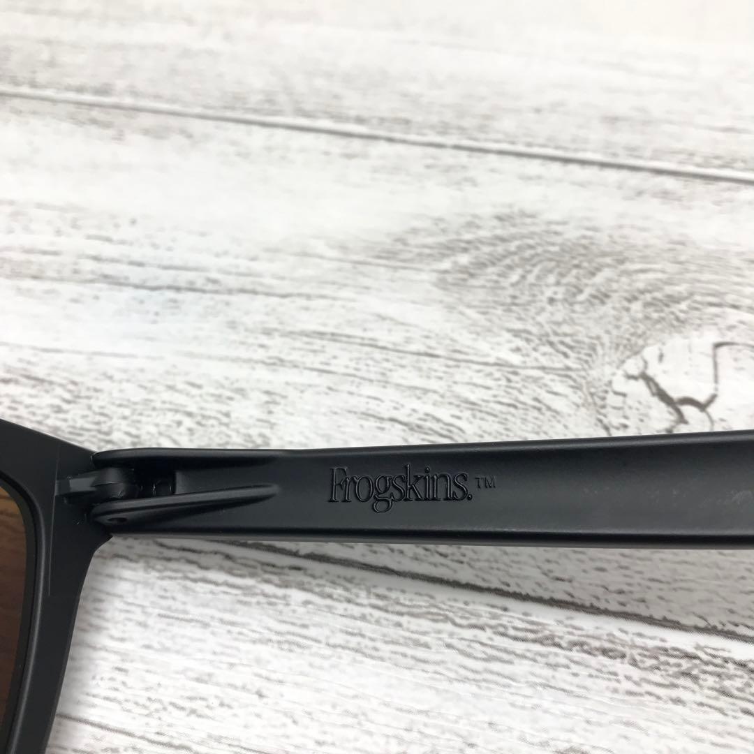 ☆美品☆OAKLEY サングラス Frogskins フロッグスキン　プリズム