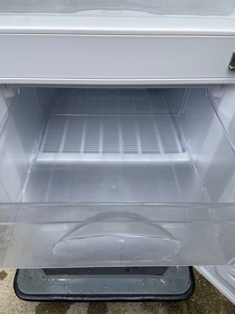 N511ニトリグラシア 106L 冷凍冷蔵庫 ホワイト