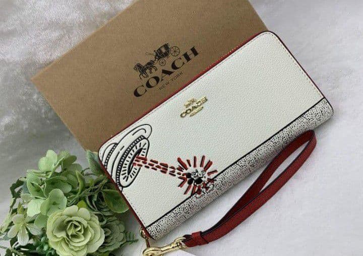 新品未使用コーチ長財布ディズニーミッキーマウスジップホワイト送料無料即日発送