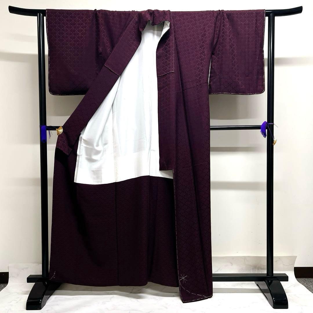 未着用　色無地　紋無し　菊青海波　パープル　ダークトーン　着物　023k